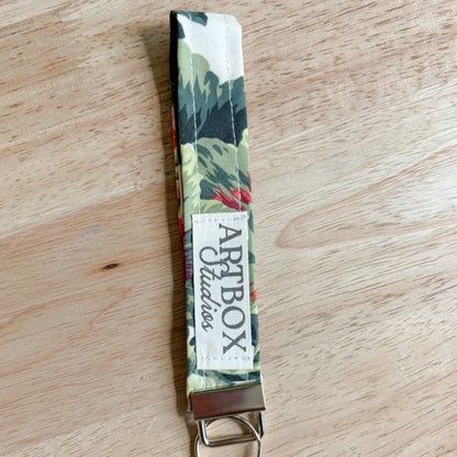 Geranium Garden Wristlet