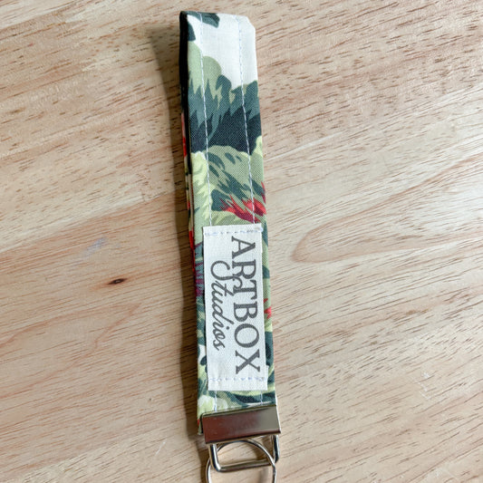 Geranium Garden Wristlet